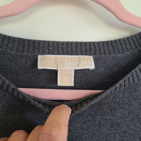 Michael Kors Gray Long Sleeve Sweater Size Small - Picture 9 of 10